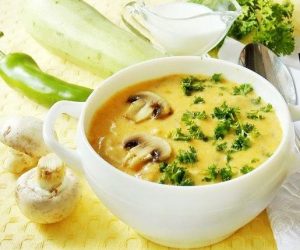 Кабачковый суп с грибами